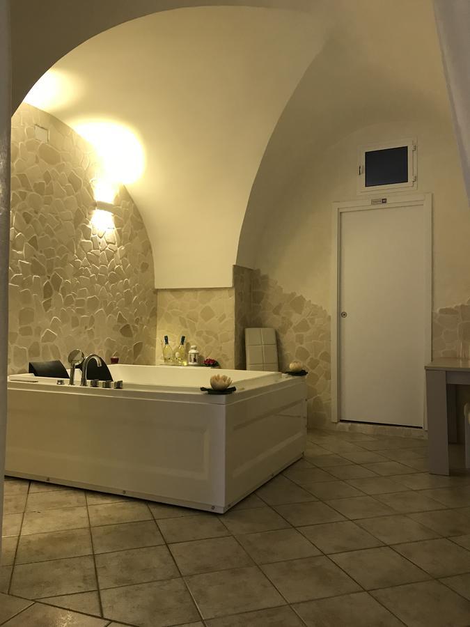 26 Suite Home Ostuni Exteriér fotografie